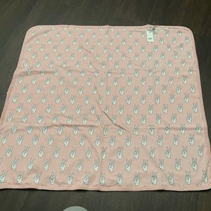 Monica and Andy Peace Sign Blanket